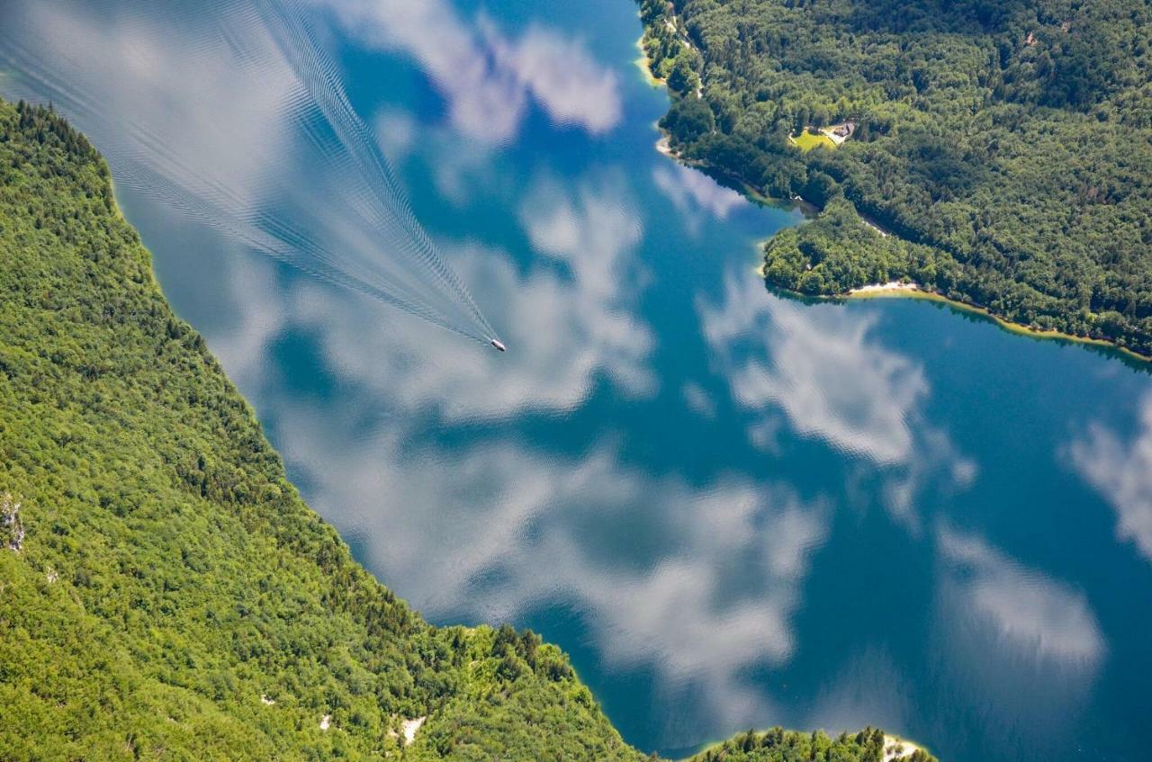 Apartma Pr Gatej Bohinj ภายนอก รูปภาพ